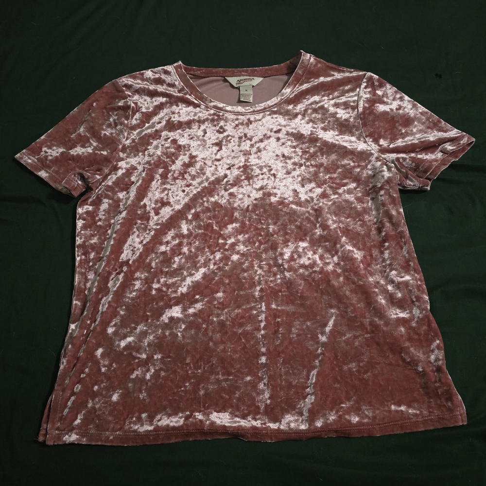 Arizona Jean Company Medium Velvet Short Sleeve Top - Mauve